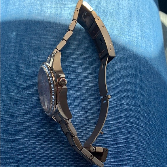 Fossil Women’s Riley Watch - Picture 3 of 3